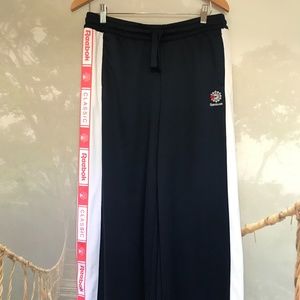 Reebok track pants NEW navy blue size M